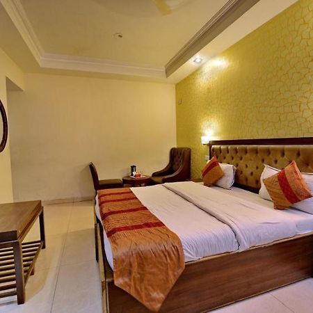 Hotel Diamond Inn Chandīgarh Exteriér fotografie